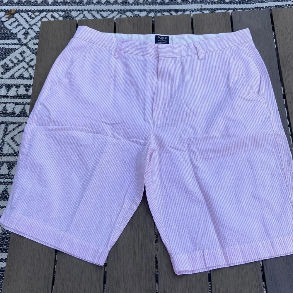 J crew pink white striped flat front shorts 35
